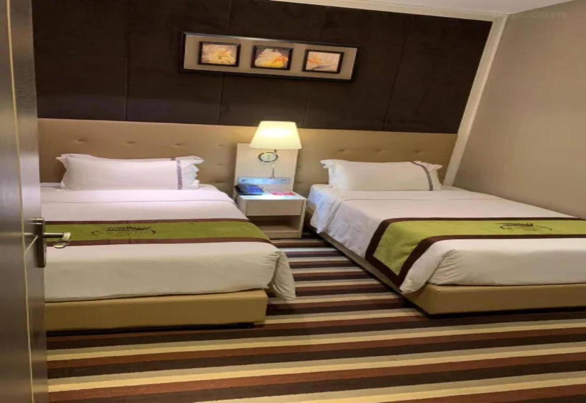 Capital O 75451 Podstel Hostel Bangkok Luaran gambar