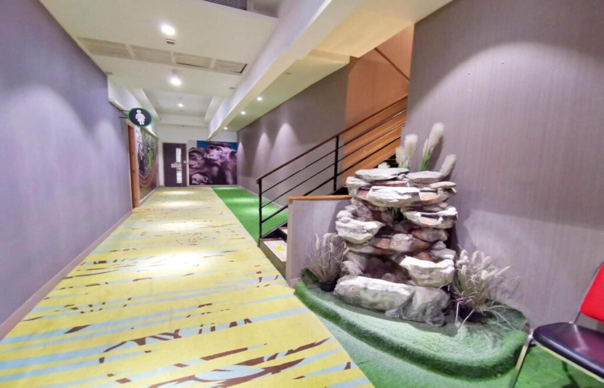 Capital O 75451 Podstel Hostel Bangkok Luaran gambar